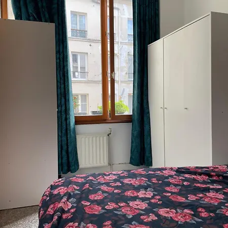 Апартаменты Cosy Et Familiale Dans Le Marais *